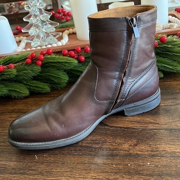 Florsheim Midtown Plain Toe Boot | color cognac | size 11 main image 7